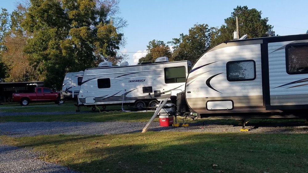 Full Hookup RV Site Weiss Lake