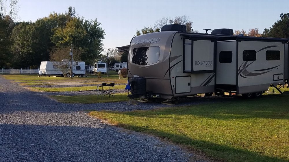 Bay Springs Country Inn